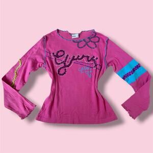 Y2K euro Guru Pink long sleeve cotton top with button details on sleeves
